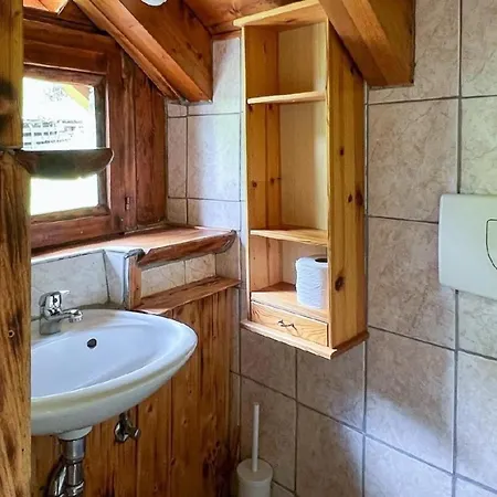Urspruengliches Rustico Mit Blick Auf Maggiatal Tatil Evi Cavergno